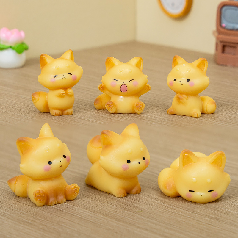 Micro Landscape Cute Little Fox Resin DIY Craft Decorative Ornaments Home Car Ornaments High-End Niche
