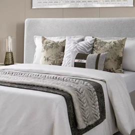 靠垫/抱枕;多件套;其他毛毯