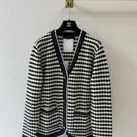 南油直供25秋冬黑白撞色金丝线复合羊毛外套洋气不规则单排扣上衣