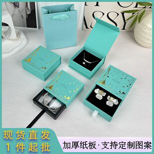�߼����U���Ʒ�РC��logo����b�Y�и߼��{ɫ�|�м��Ʒ���b��