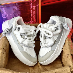 Niche design black warrior version bread shoes casual new national fashion brand dad shoes sports skateboard shoes live style