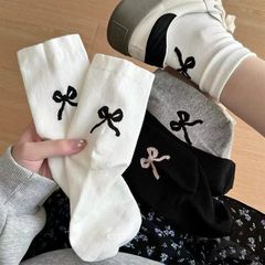 白色袜子女中筒袜春秋季棉ins潮韩版日系少女蝴蝶结夏天长筒袜