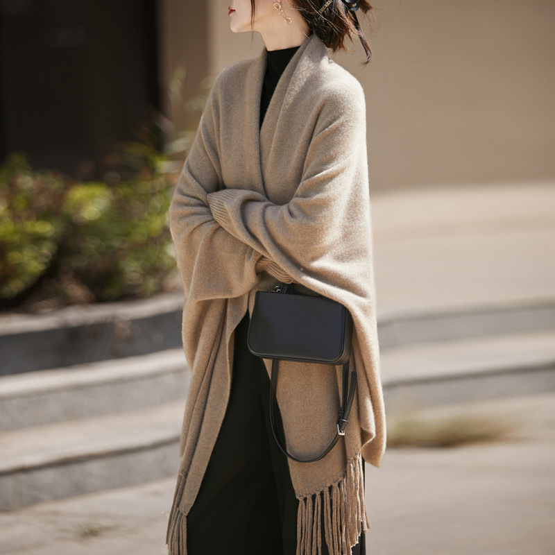 French High-End Style 100% Pure Wool Knitted Shawl for Women 2026 New Style Mid-Length Tassel Cape Cardigan