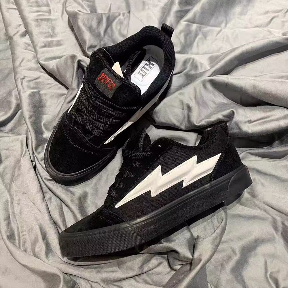 Zapatos deportivos ligeros versátiles zapatos de calle de moda estudiantes zapatos de skate casuales de mujer diseño de nicho de moda