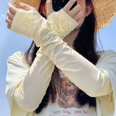夏のアイスシルク日焼け止めスリーブ漫画拡張抗 UV 屋外サイクリング女性の軽量日焼け止めスリーブクールな感触