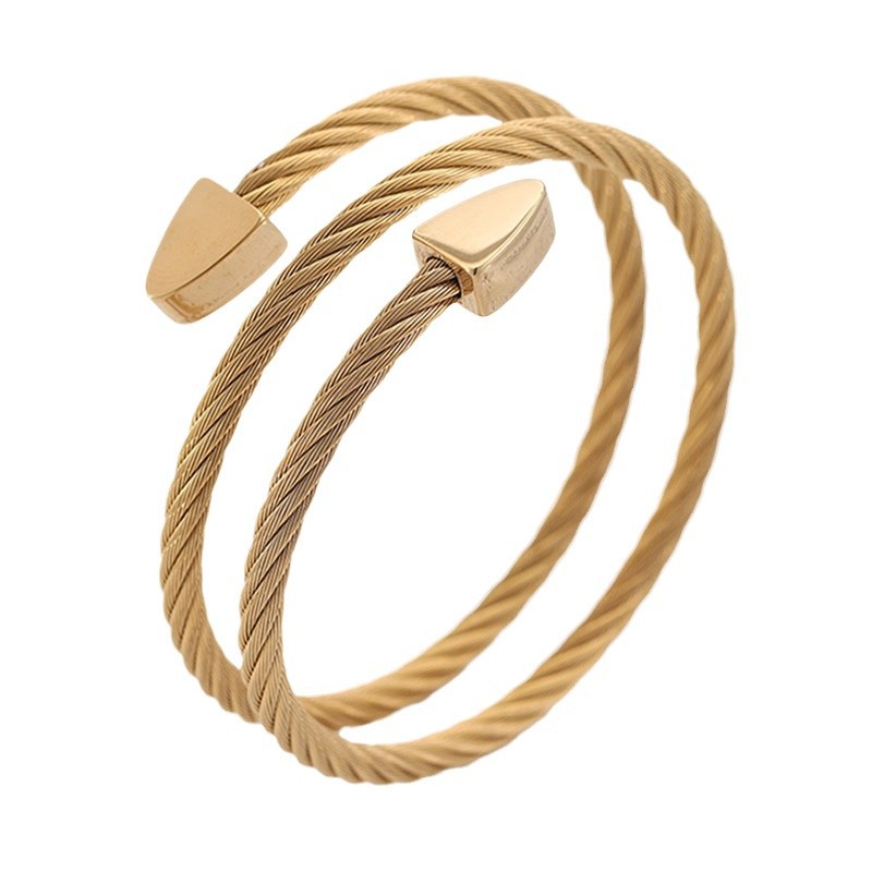 Personalidad de acero abierto flecha de acero de titanio pulsera de acero femenina nicho minimalista diseño envuelto tres capas no decolor joyas de pulsera