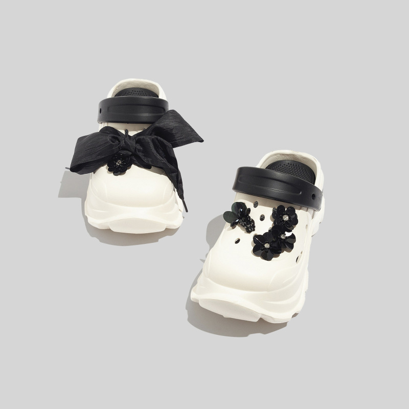 High-Appearance Casual Clogs for Women 2026 Summer New Thick-Soled Outdoor Fashion Beach Shoes Versatile Eva Slippers
