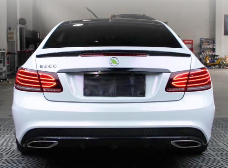 Suitable for 09-15 Mercedes-Benz E-Class Coupe Double-Door Coupe Rear Wing Amg Model W207 E260 Modified Rear Wing
