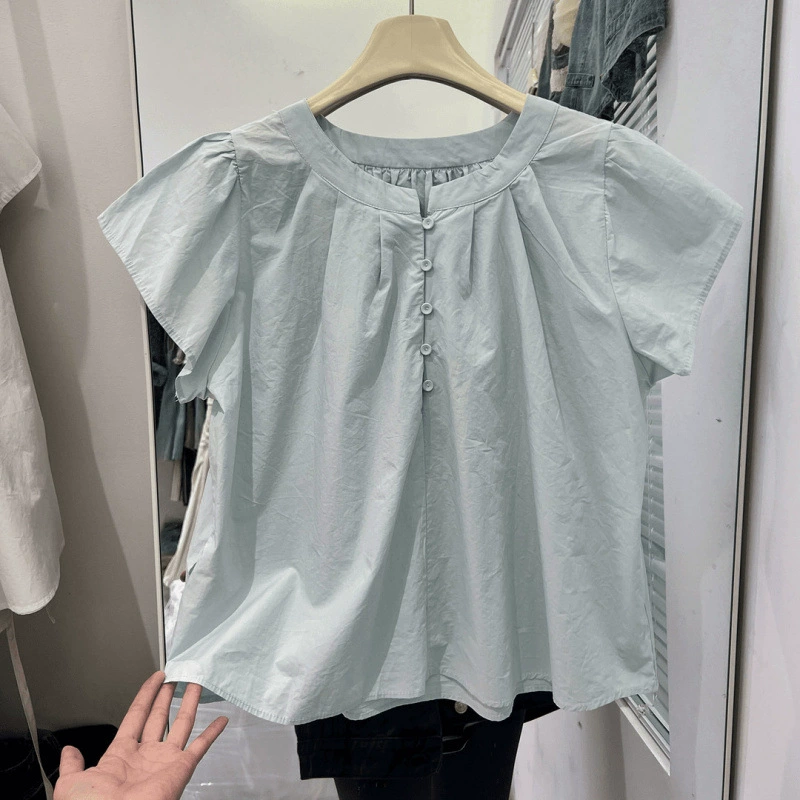 Женская синяя рубашка с короткими рукавами и пуговицами во французском стиле, лето 2025, новый стиль, свободный и стильный универсальный топ с маленькими летящими рукавами