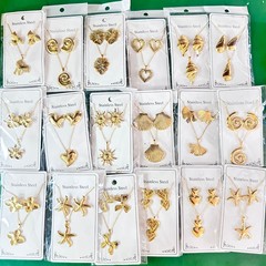 新款油压套装复古宫延耳钉项链不掉色不锈钢镀金饰品批发厂家直销