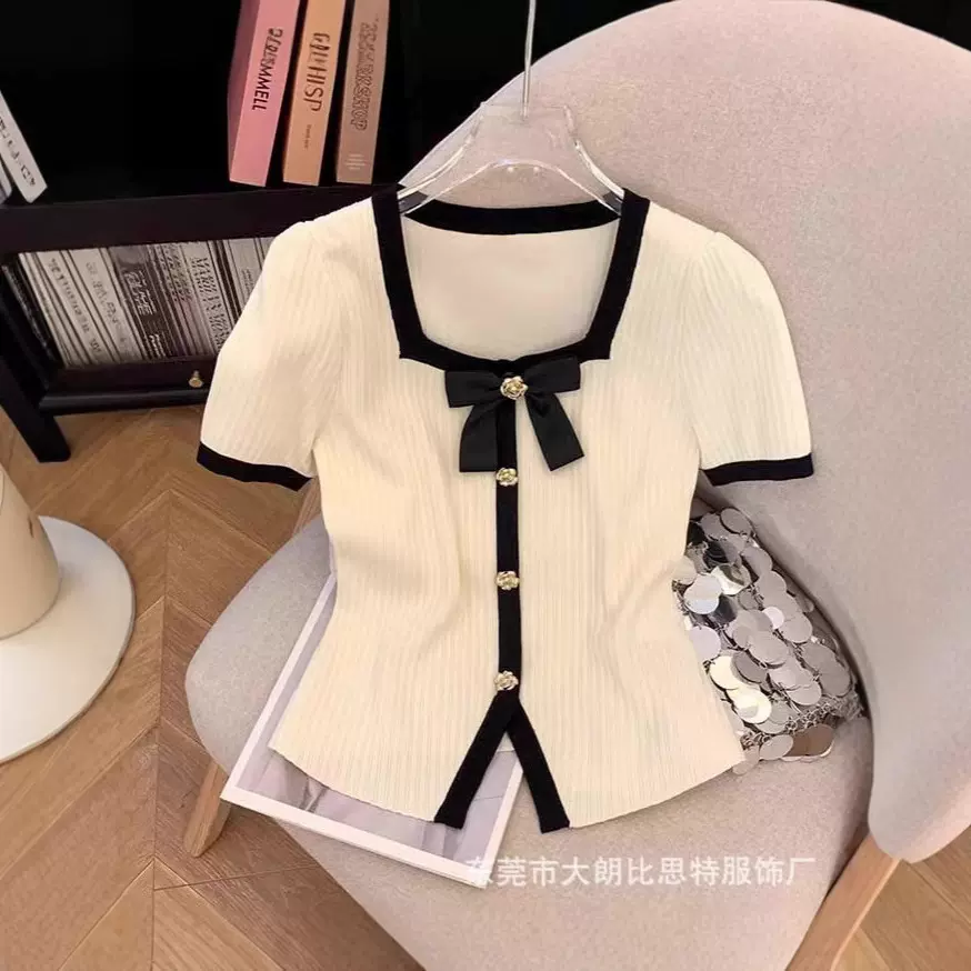 法式小香风蝴蝶结方领掐腰短款上衣女夏季设计感小众冰丝短袖毛衣