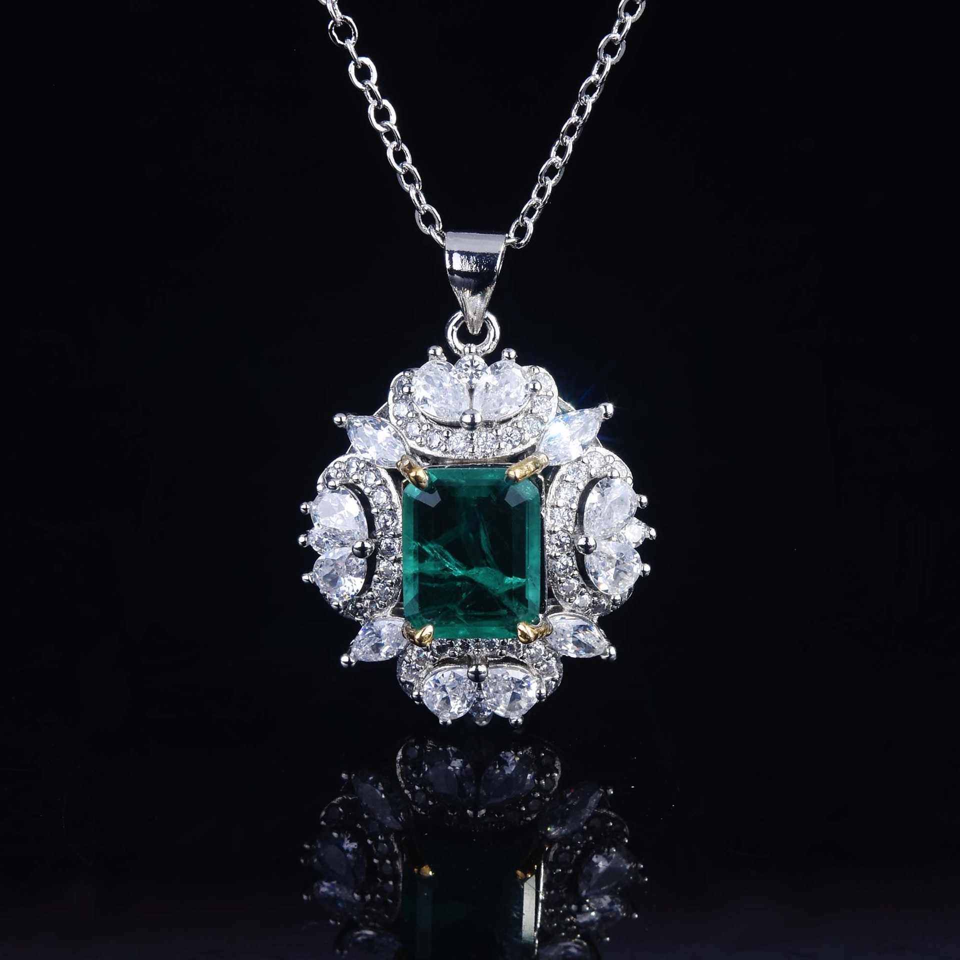 Fashion Simulation Emerald Square Pendant Open Ring Earrings Wholesale display picture 1