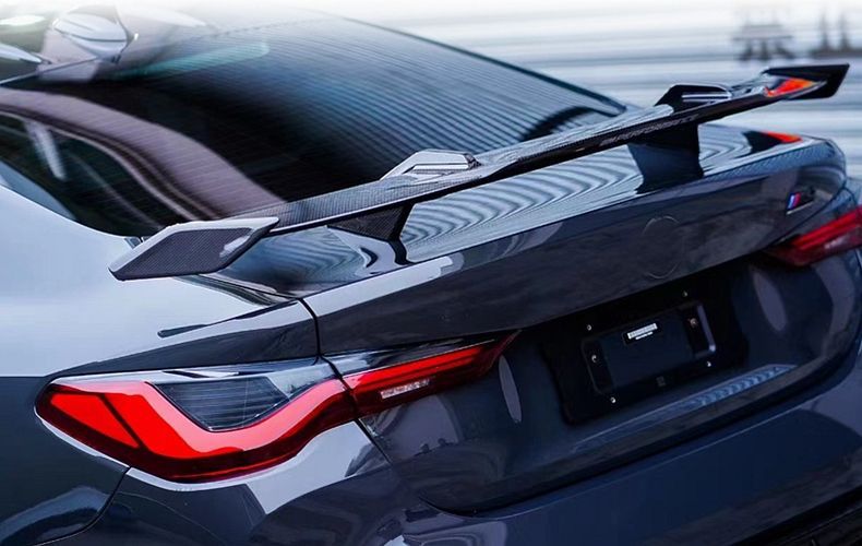 Suitable for Bmw, Audi and Mercedes-Benz Carbon Fiber Car Modification Large Rear Wing and Decorative Three-Catch Universal Aircraft Wing