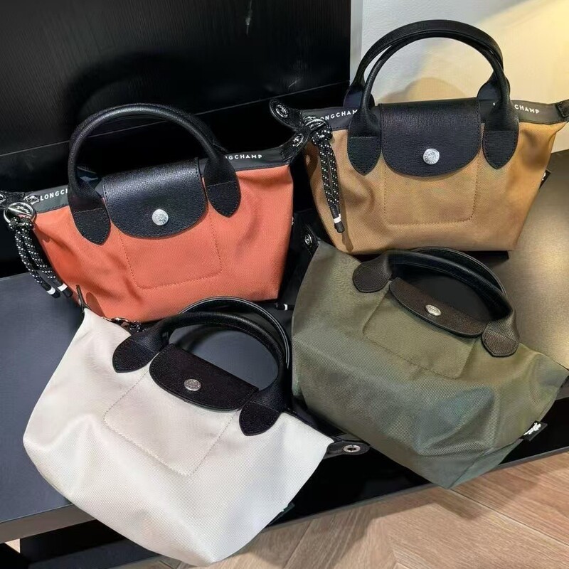 Longxiang Bag Energy Nylon Waterproof Dumpling Bag Satchel Shoulder Crossbody Bag Large Capacity Shoulder Strap Detachable Women's Bag Longxiang Bag Energy Nylon Waterproof Dumpling Bag Satchel Shoulder Crossbody Bag Large Capacity Shoulder Strap Detachable Women's Bag