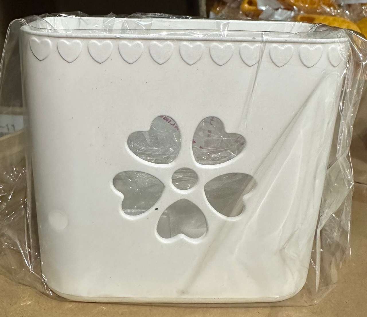 Caja colgante sin perforaciones baño caja de almacenamiento hueca titular de cepillo de dientes estante de almacenamiento montado en la pared amor baño misceláneas rack