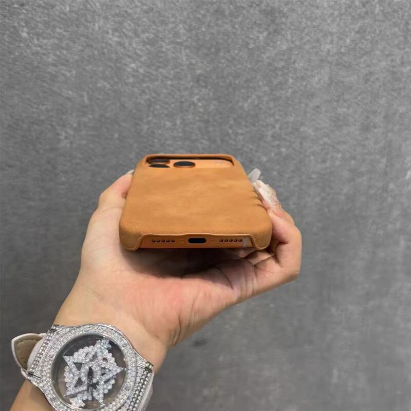 适用苹果17手机壳肤感磁吸羊巴皮半包iPhone17promax简约高级感新|undefined