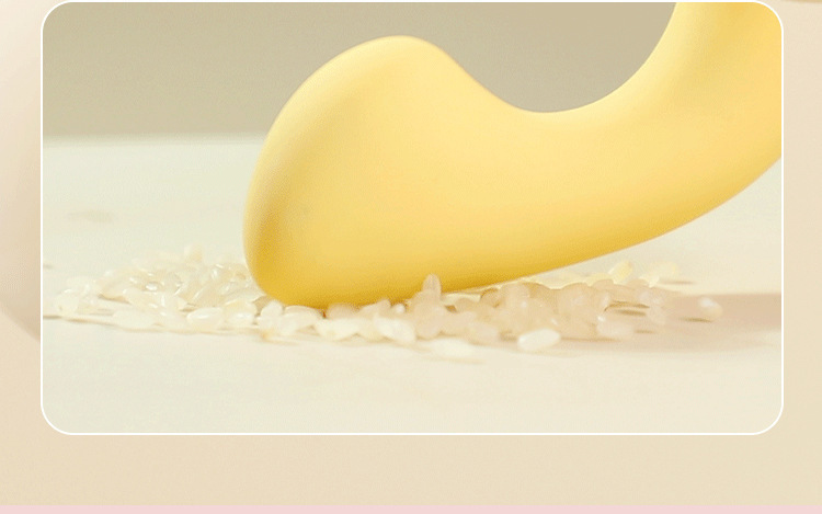 Mystery Little Dolphin Wearable Mini Vibrator with 9 Vibration Modes, Yellow — detail image 18