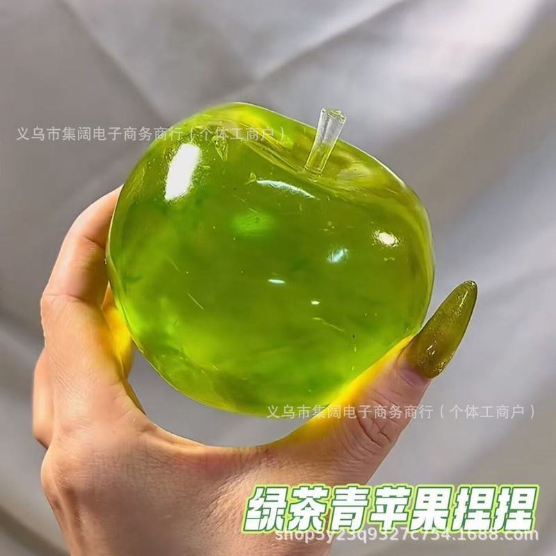Xiaohongshu の同じスタイルのオーシャン グリーン アップル ピンチ プレイ、減圧と怒りを解放する、ギフトとしてのプラスチック製の遅い反発のピンチ プレイおもちゃ|undefined