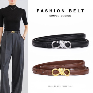 H�ۼ�����ŮʿƤ���K�Y�B��ȹ��ѝ����������Ů��Ƥ�����r���b�
