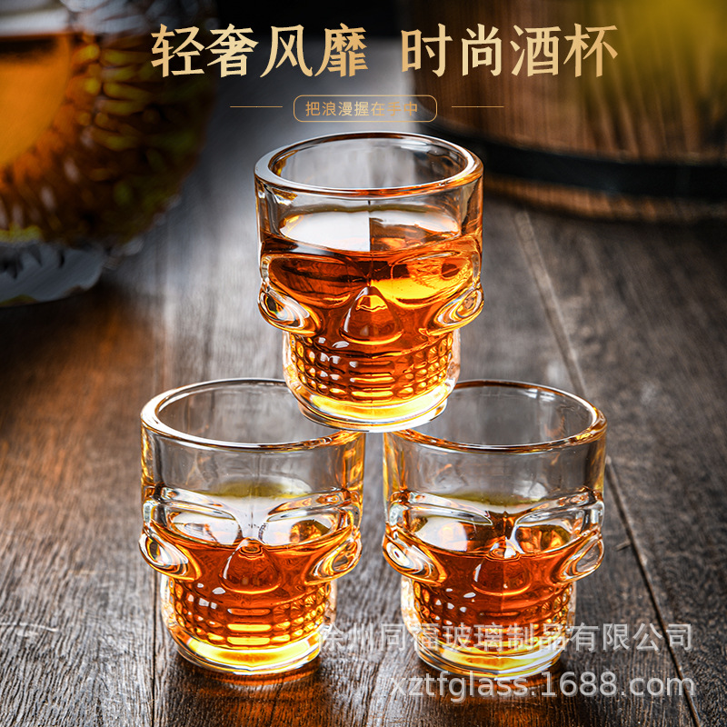 Glass wineglass