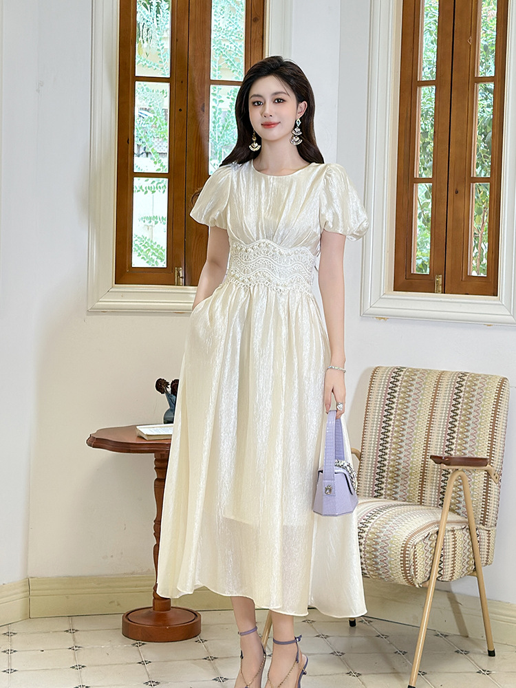Đầm maxi nữ tay phồng thắt eo đính cườm dài qua gối — màu xanh