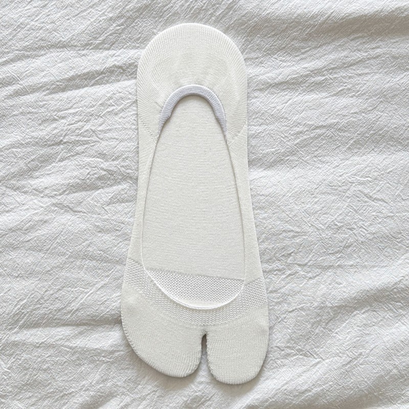 G-02LT invisible second toe - white