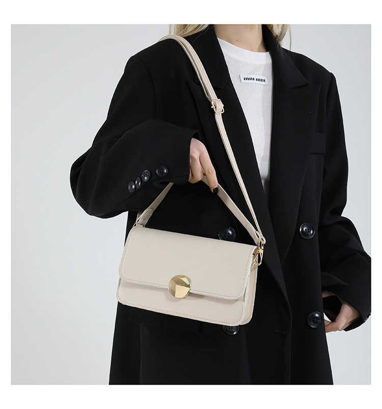 461g Weight Magnetic Buckle Closure Type Single Shoulder Strap Strap Type Crossbody Bag Bags Type Daily Occasion Pu Leather Material Solid Color Pattern All Seasons Season Women's Gender Classic Style Style Square Shape Small Size Women's Small Pu Leather Solid Color Classic Style Square Magnetic Buckle Crossbody Bag 6