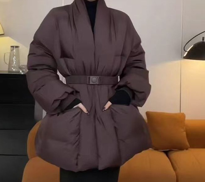 Designed Cotton-Padded Jacket for Women, Mid-Length, New Winter Korean Style, Tie-Waist, Slimming, Warm, Off-White Designed Cotton-Padded Jacket for Women, Mid-Length, New Winter Korean Style, Tie-Waist, Slimming, Warm, Off-White