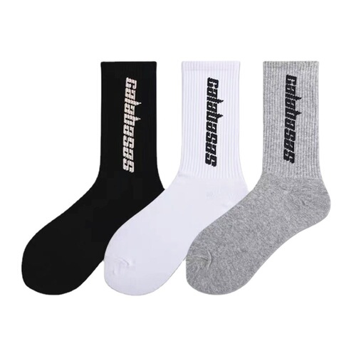 European and American trendy brand Instagram pure cotton mid-calf socks, Kanye West's Yeezy coconuts paired socks, hip-hop skateboard for men and women