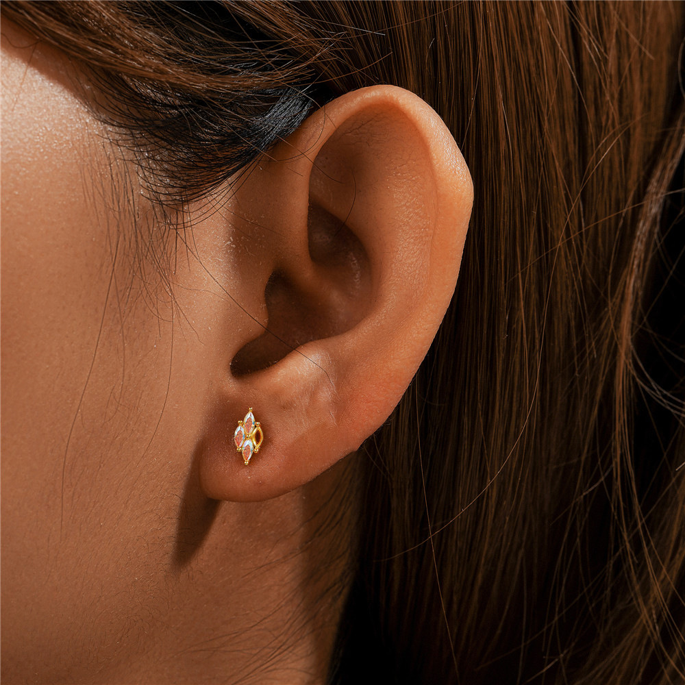 2g Weight labret / monroe stud Piercing needle type Moonstone Inlay Material Ear Studs Classification Ear Cartilage Rings & Studs Piercing Type 1 Piece Quantity Holiday, Daily Occasion 925 Sterling Silver Material Geometric Pattern Unisex Gender Elegant, Simple Style Style 1 Piece Ear Cartilage Rings & Studs Elegant Simple Style Geometric 925 Sterling Silver Moonstone Ear Cartilage Rings & Studs 14