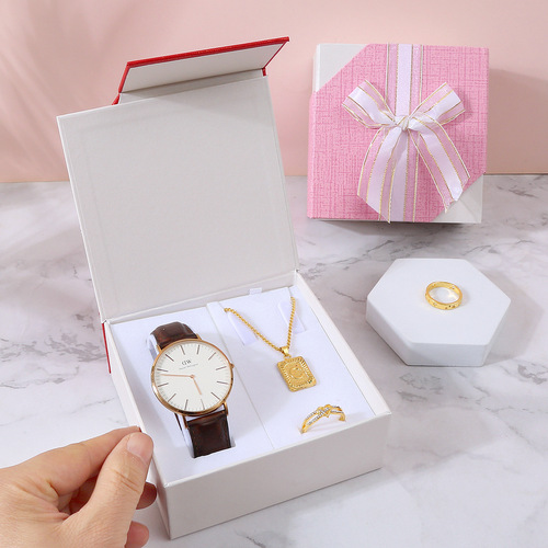 Muxi Lady Watch Packaging Box Pearl Chain Titanium Steel Necklace Heart Shape Wholesale