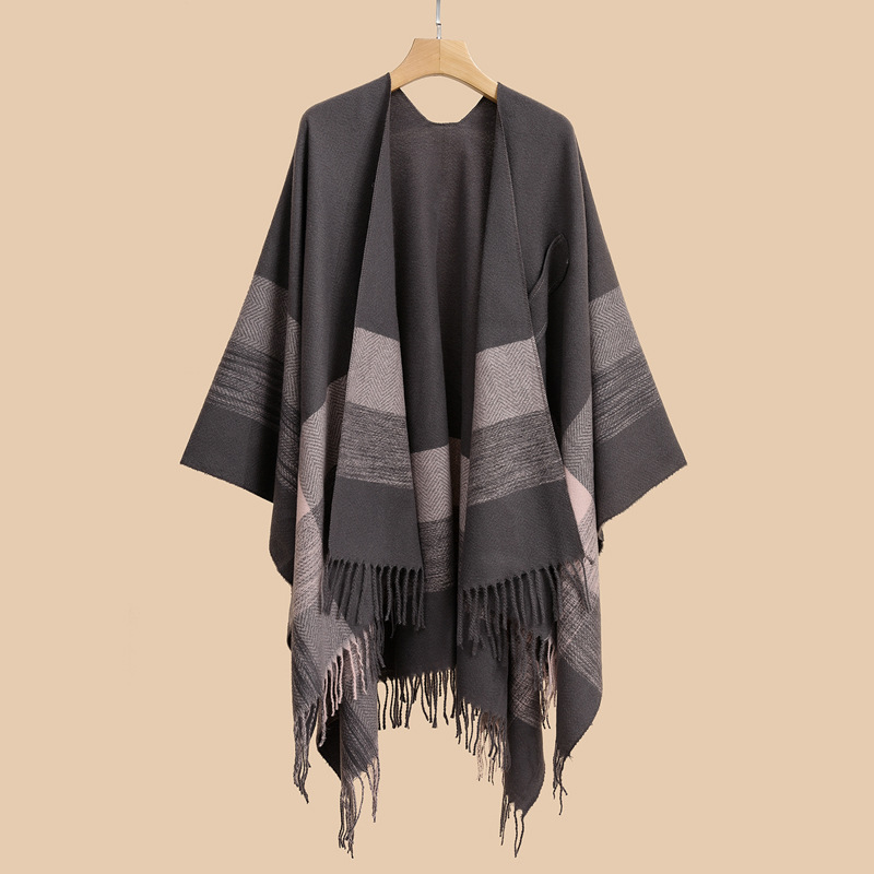 Gris oscuro