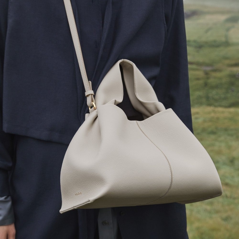 Cloud Dumpling For Women 2024 New Cross-Border Fashion Handbag Lunch Box French Style Textured Shoulder Crossbody Bag_voghion.com