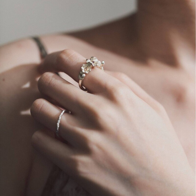 Simple and Stylish Three-Dimensional Mandala Flower Ring with Golden Stamens, New Niche Design Open Ring for Women Simple and Stylish Three-Dimensional Mandala Flower Ring with Golden Stamens, New Niche Design Open Ring for Women