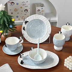 卡通风釉下彩可爱企鹅陶瓷餐具不规则家用餐盘米饭碗咖啡杯马克杯