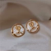 E5682 gold