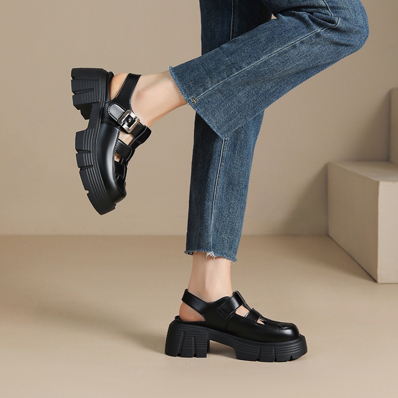 Sandal đế dày nữ phong cách Hàn Quốc quai chữ V tôn dáng — KN27 màu đen
