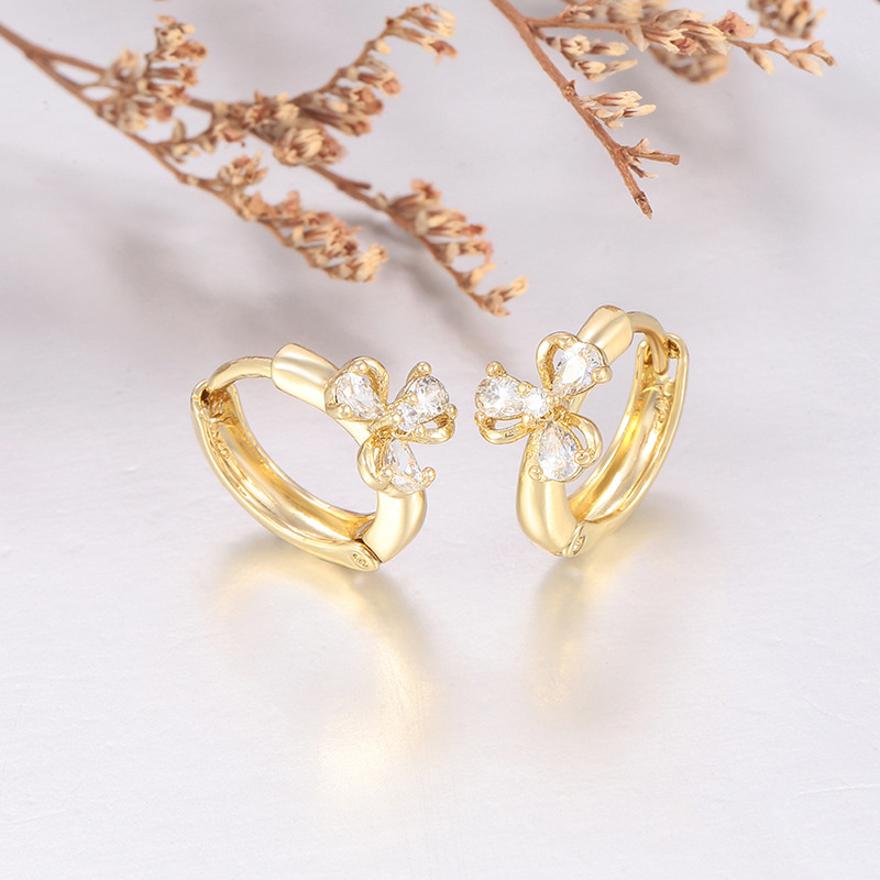 Aretes de Clip con Trébol de Aleación de Cobre con Circonia Incrustada para Mujer