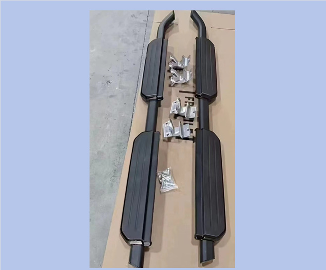 Suitable for the 2020 Land Rover Defender 110 Original Anti-Scratch Welcome Step Plate