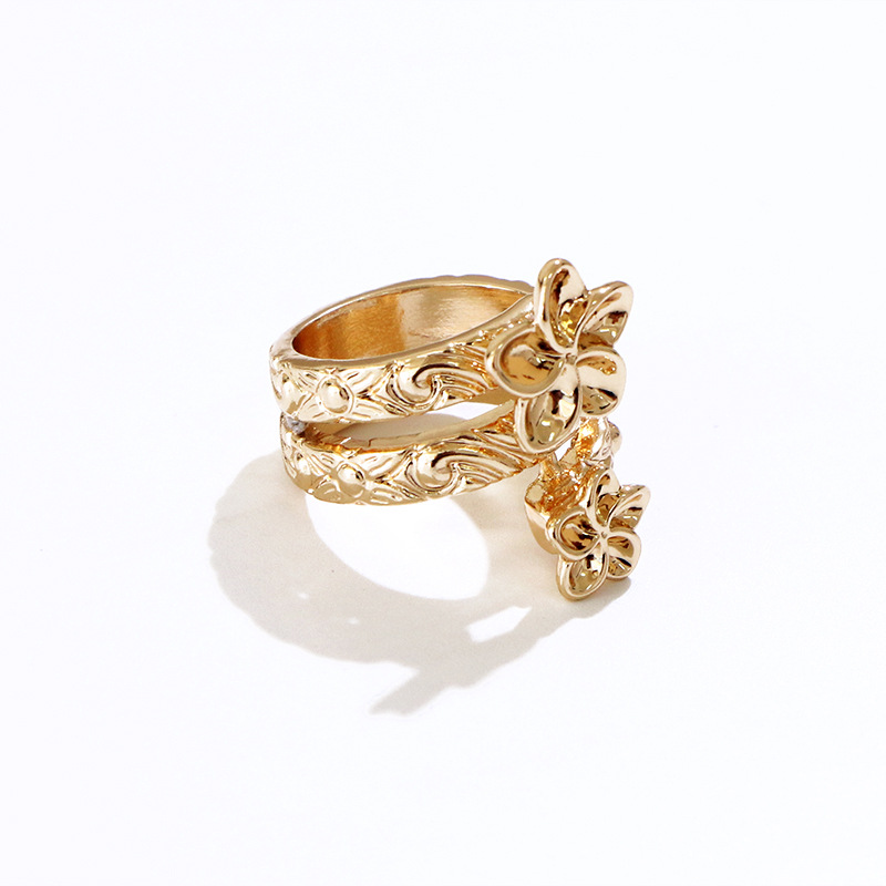 Retro Flower Gold-plated Ring French Multi-layer Winding Color Pearl Alloy Ring display picture 7