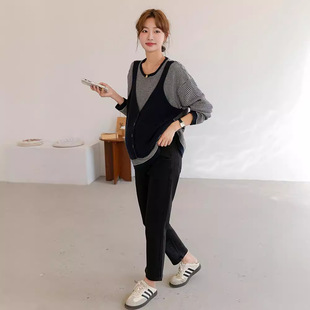 Autumn and Winter Pregnant Women's Wear Korean Fashion Fake Two-piece Pregnant Women's Sweater Loose Striped Vest Fake Two-piece Top All-match Trendy
