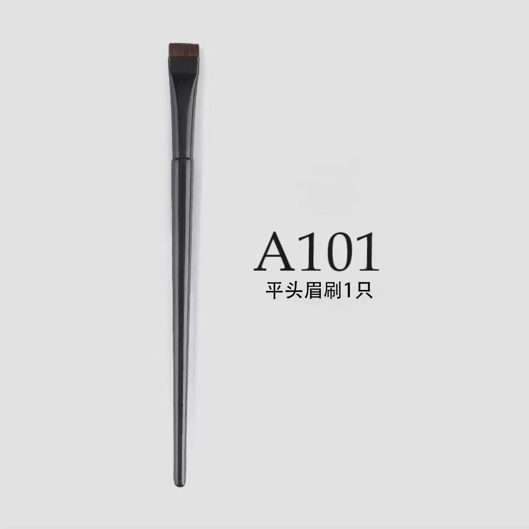 Black flat -headed brush