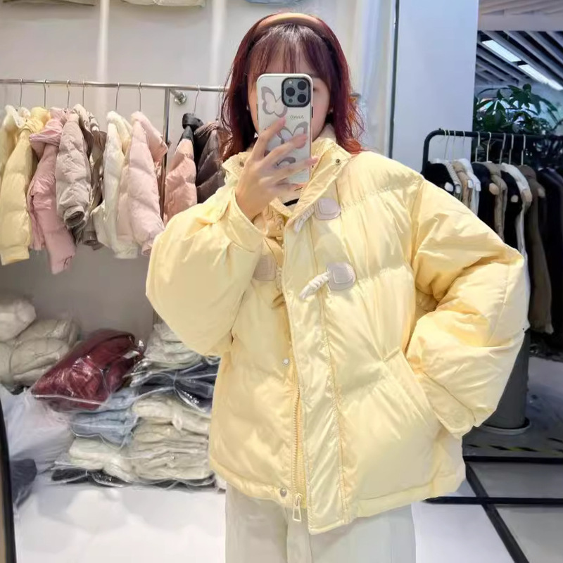 New White Duck down Jacket with Horn Buttons, Short Style, Loose Fit, Korean Style, Stand Collar, Warm, for Students, Petite, Trendy, Cold-Proof