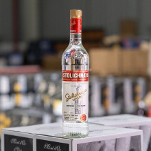 苏连红Stolichnaya 苏联红伏特加750mL 俄罗斯 调酒基酒