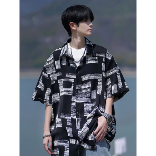 Striped Short-Sleeve Shirt for Men, Summer Style, Hong Kong-Style Lapel Youthful Top, Casual & Stylishly Designed Loose-Fit Outerwear