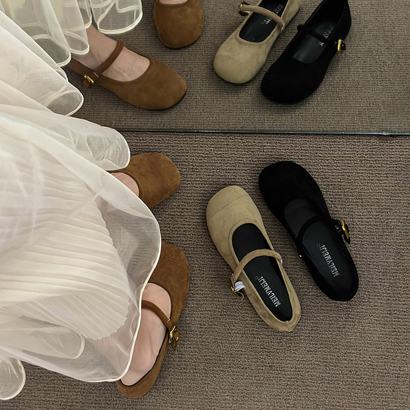 Cabeza redonda francesa con fondo plano, zapatos para mujeres 2025, verano y otoño, nuevos zapatos retro suaves de hadas, granny bean.