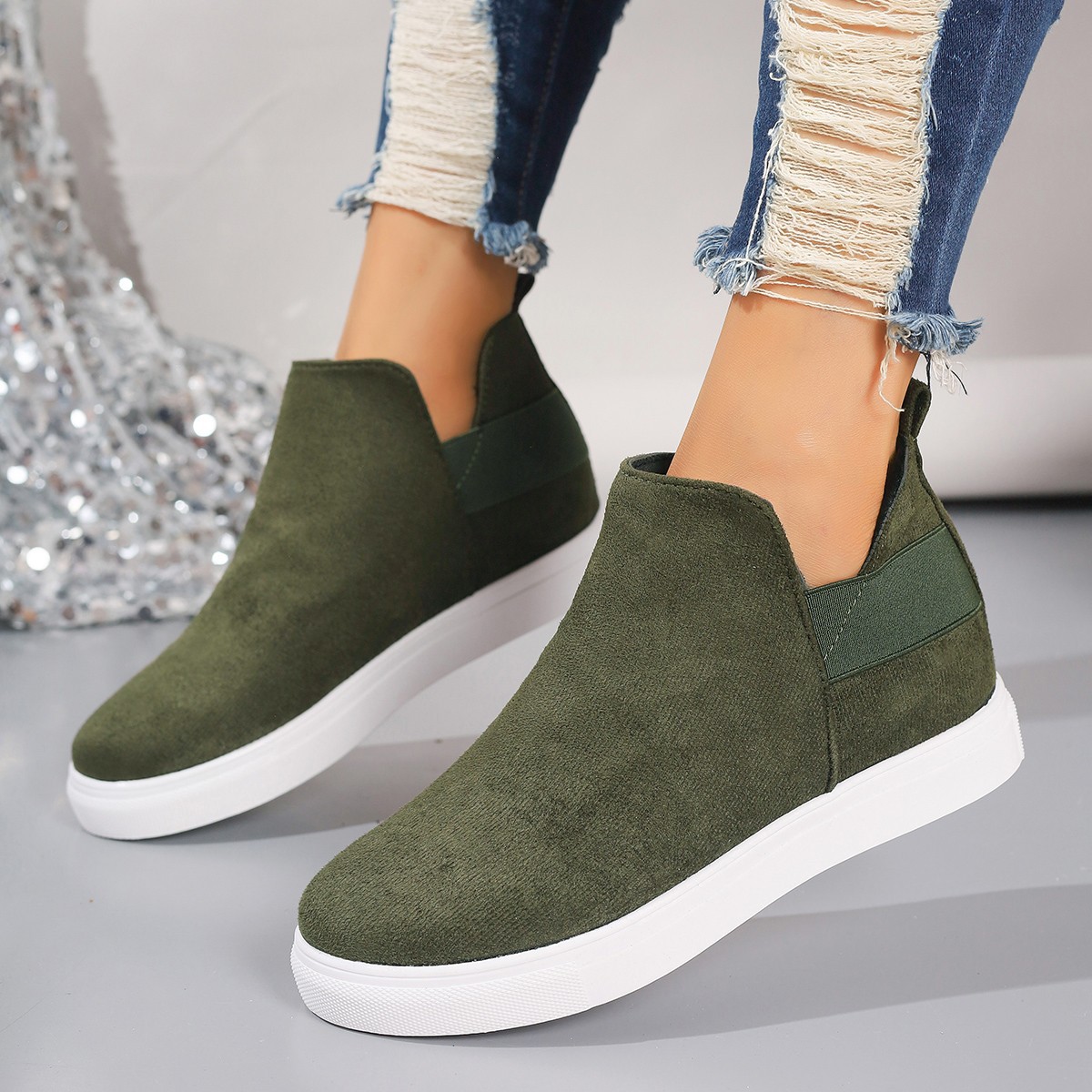 Large size women's shoes flat inside increase elastic casual sports shoes flat single shoes_voghion.com