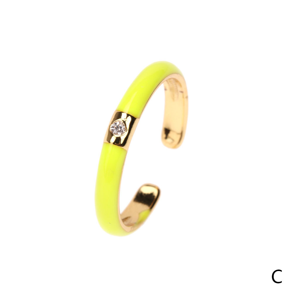 Vente En Gros Bague En Cuivre Zircon Géométrique De Couleur Unie Simple Nihaojewelry display picture 8