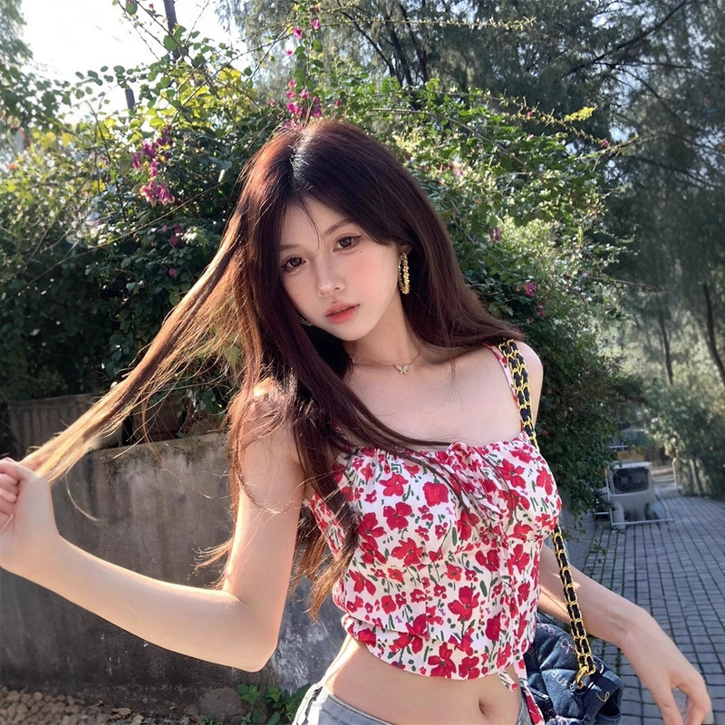 New Sexy Pure Desire Retro Sweet and Spicy Style Floral Strap Outer Wearing Inner Wearing Self-contained Chest Pad Camisole Vest for Women