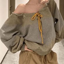 2025春季新款韩系慵懒风别致绝美斜肩设计感卫衣女宽松短款上衣潮